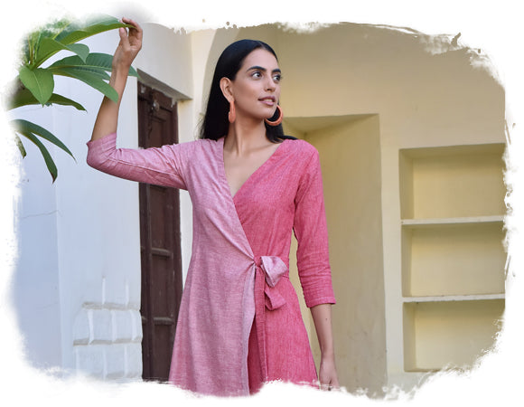 Muslin Jamdani Suit Set- Pichwai Themed- Riveting Looks – EthnicElement